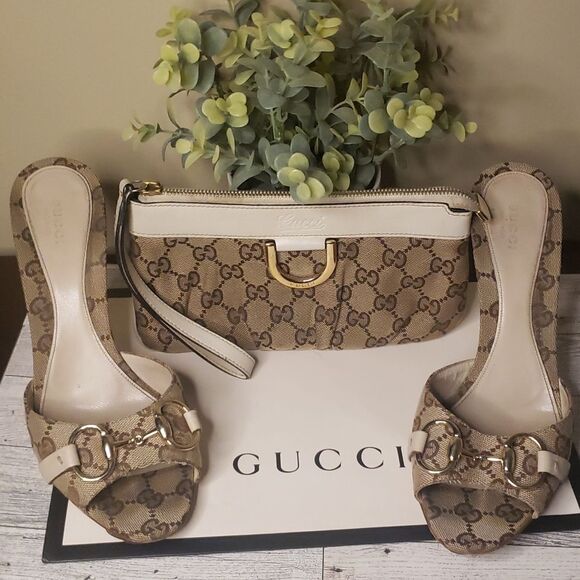 Vintage GUCCI GG Horsebit Heels and Wristlet Bundle - Picture 1 of 12
